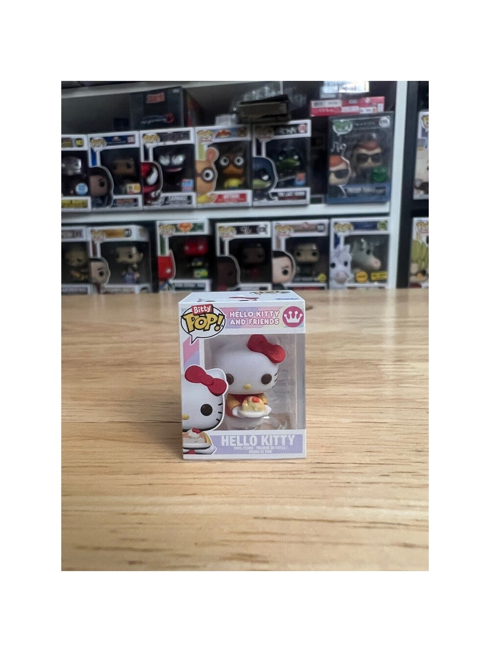 BITTY Hello Kitty w/ Cake & Friends 1-Inch Funko Pop #89 Sanrio Anime Animation